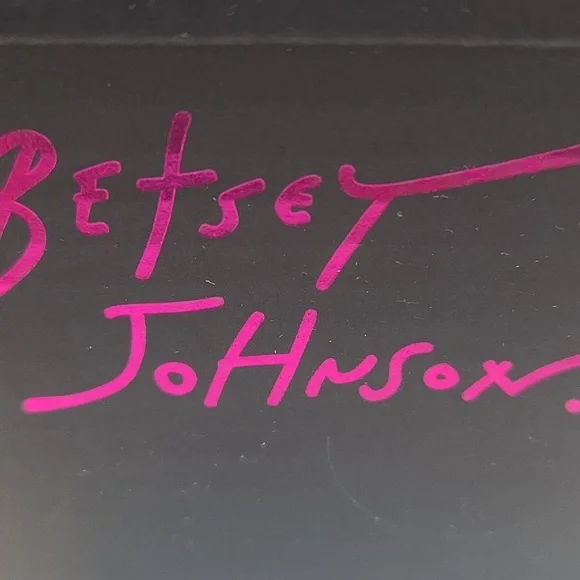 Betsey Johnson Women's Polka Dot Dress Mules with Floral Bow Accents 🤍🖤 - Picture 4 of 5